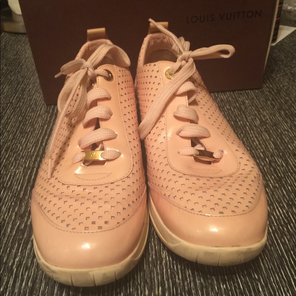 Louis Vuitton Sneakers